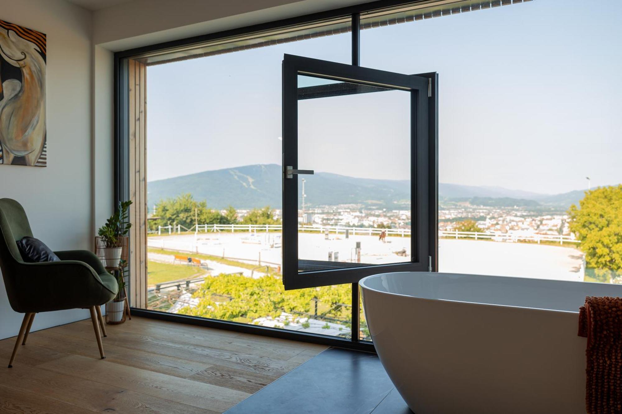 Hotel Frost Maribor Extérieur photo